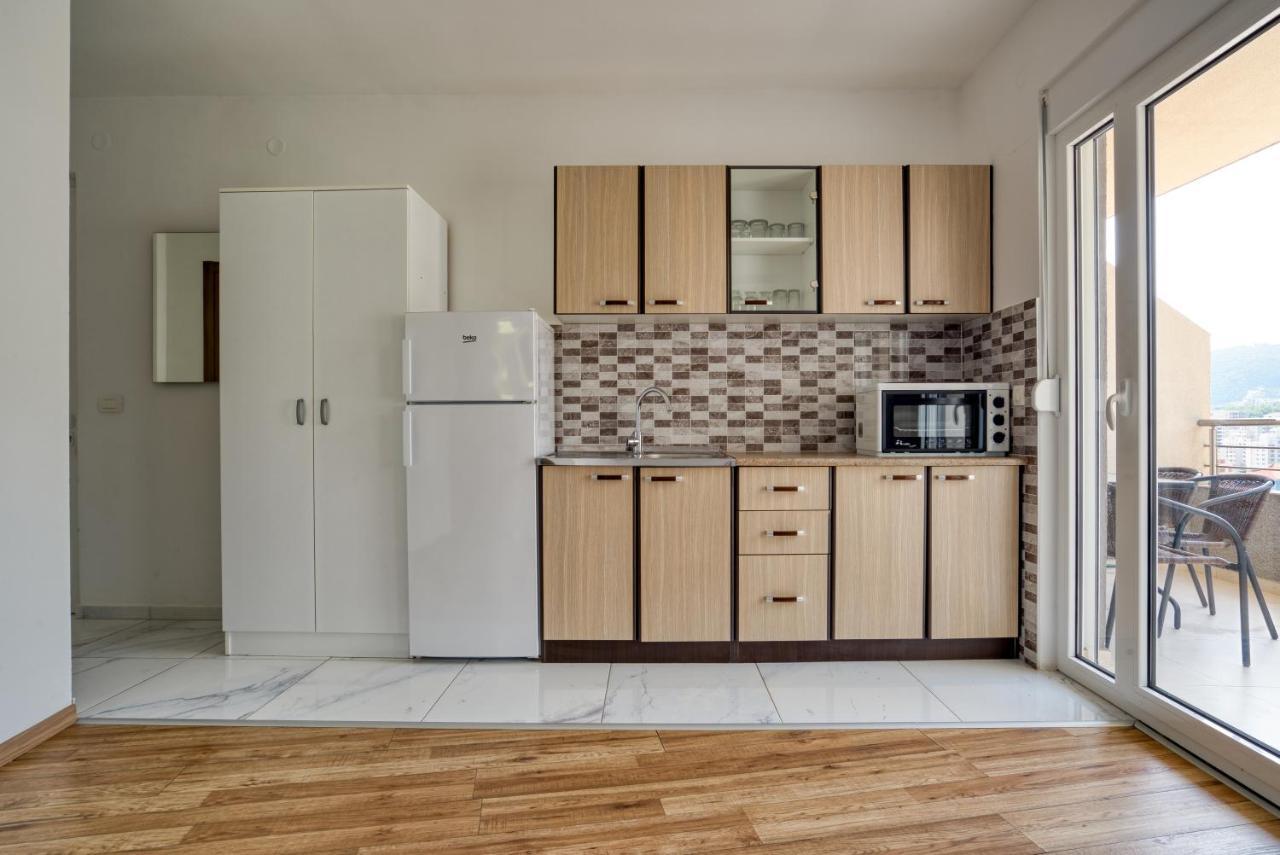 Apartmani Cukic Rafailovici Будва Экстерьер фото