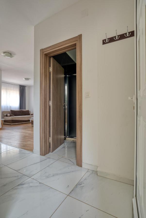 Apartmani Cukic Rafailovici Будва Экстерьер фото