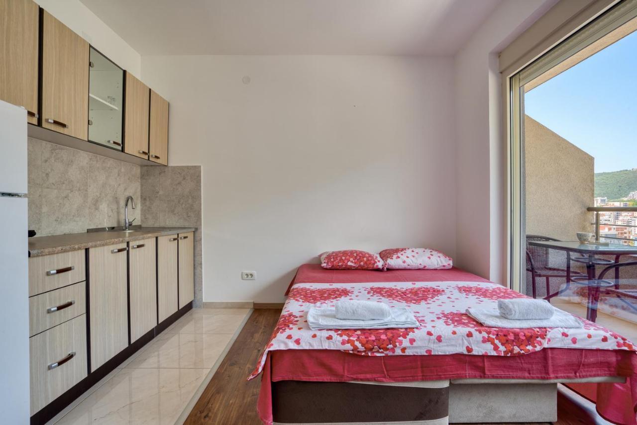 Apartmani Cukic Rafailovici Будва Экстерьер фото